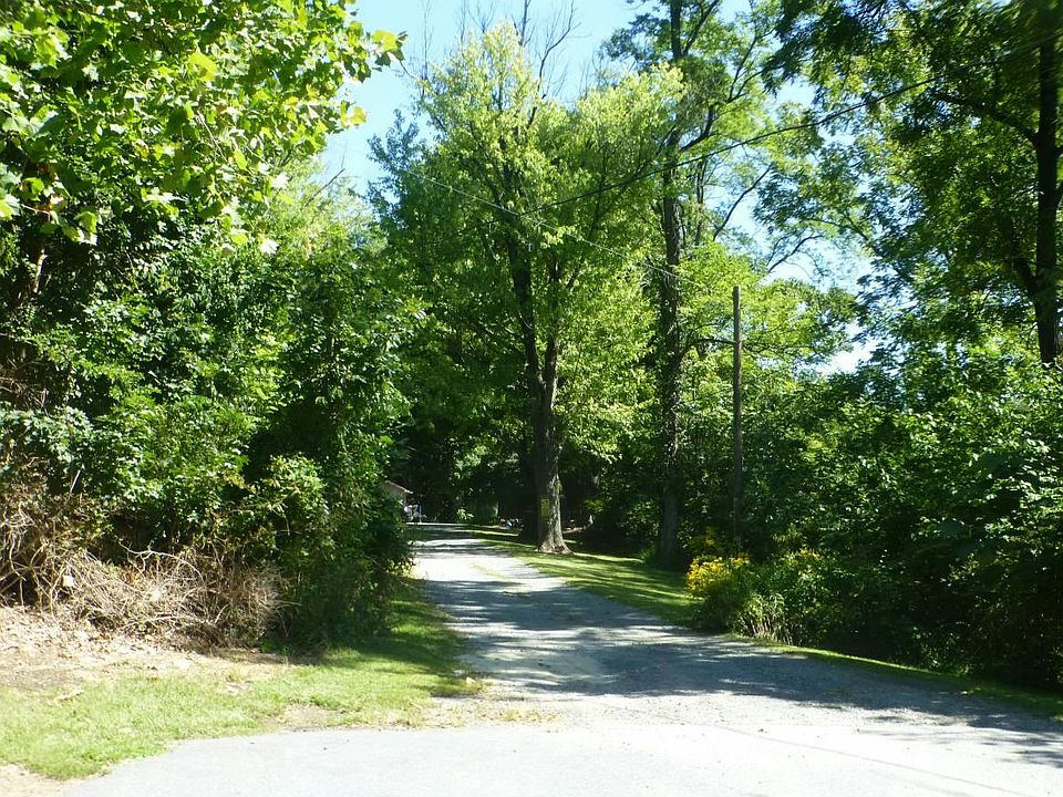 2nd image of 42 George Rd