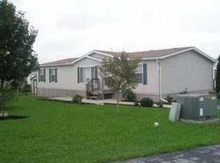 5 Pine St, Fredericksbrg, PA 17026