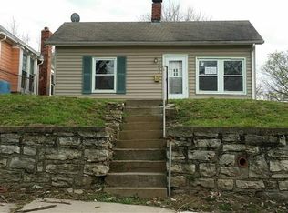 1053 Grandview Blvd, Kansas City, KS 66102