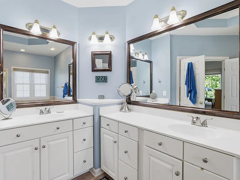 5767 Bush Hill Dr — Photo 42
