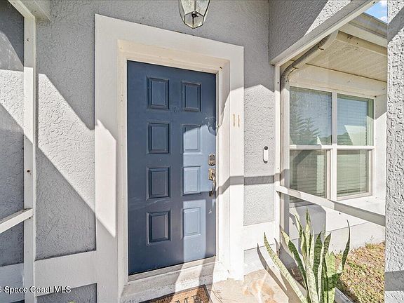 5th image of 551 Brickell St SE