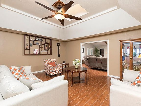 2nd image of 2801 Hawk Ave