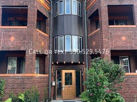 798 W Market St, Akron, OH