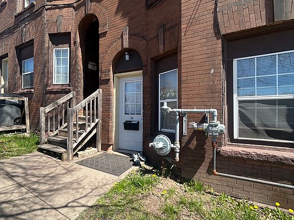 4th image of 8 N 18th Ave W #10