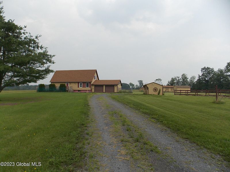 3rd image of 756 Brand Road