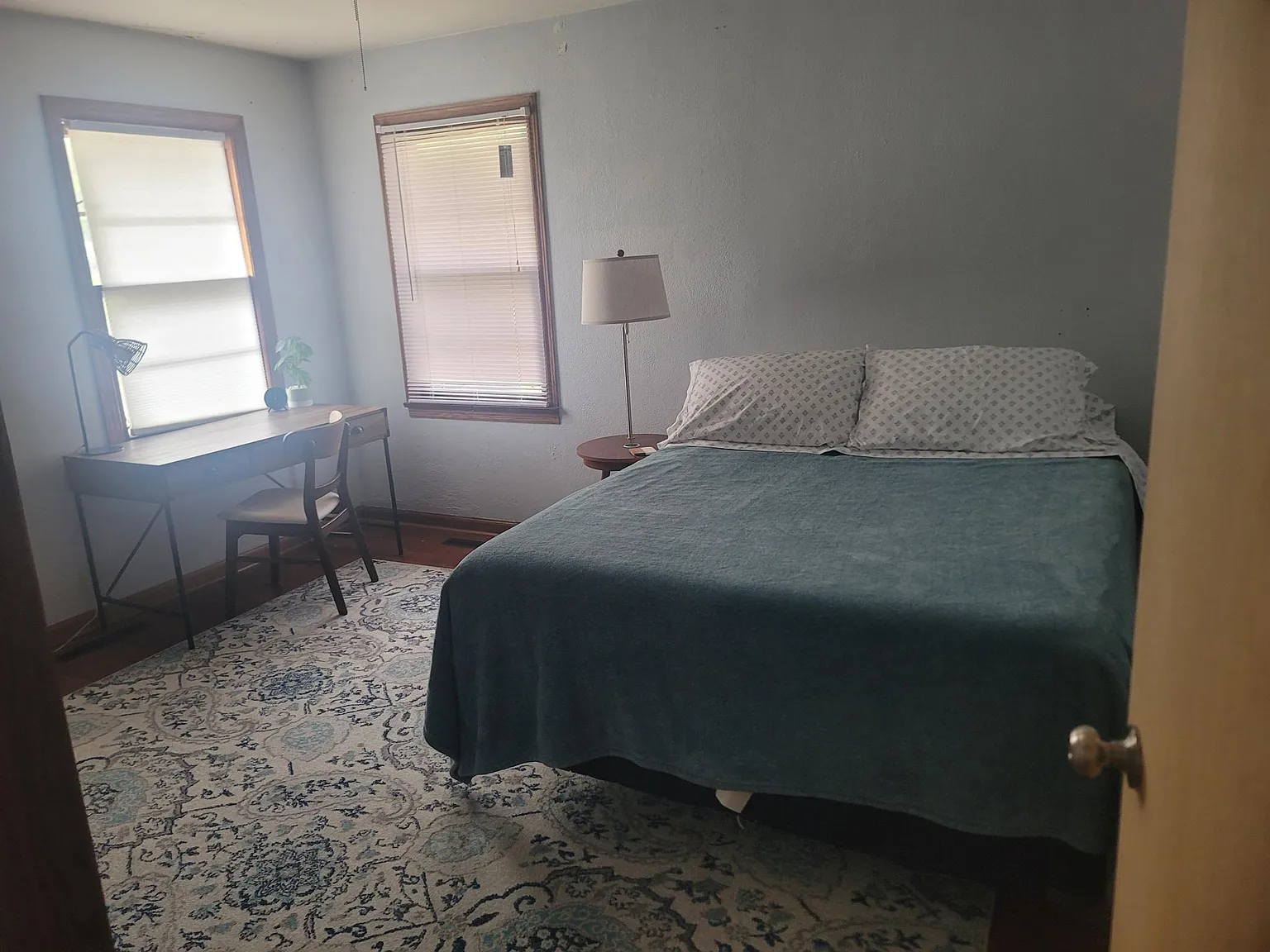 3 bed, 1097 sqft, $1,800 — Photo 2