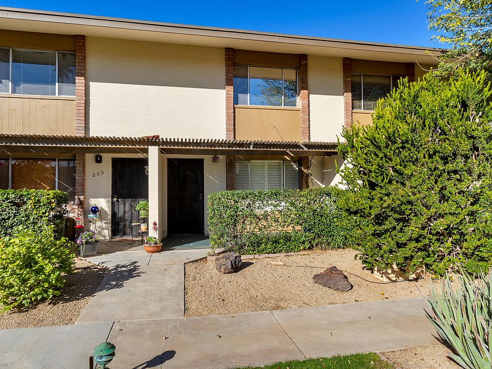 1st image of 4701 N 68th St Unit 206