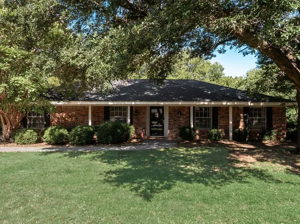 3000 Monties Ln, Arlington, TX 76015