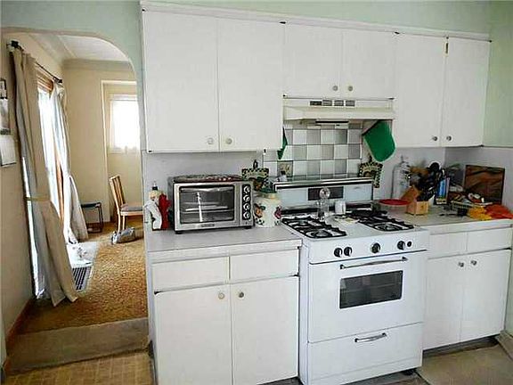 5th image of 1417 Eleanor Ave