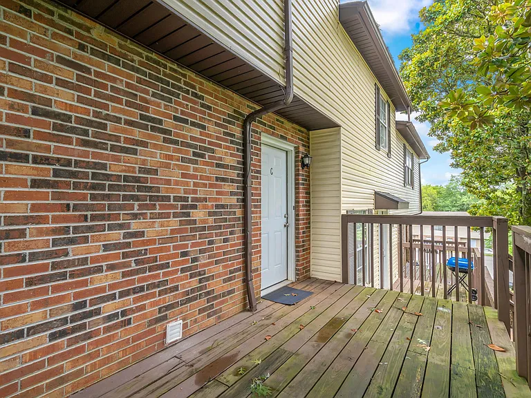 9104 Cedarpark Ln #C — Photo 24