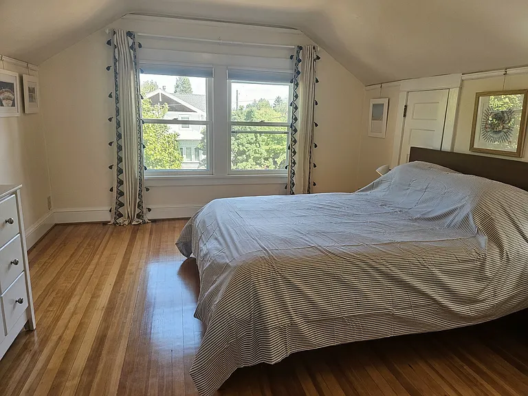 5805 NE 30th Ave — Photo 8