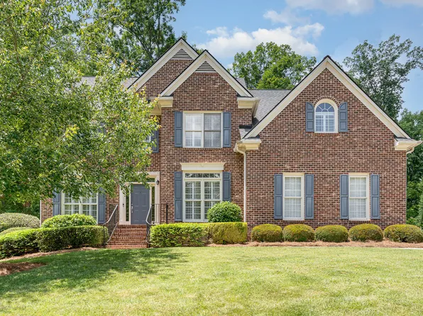 107 Woodmark Ct, Chapel Hill, NC 27514