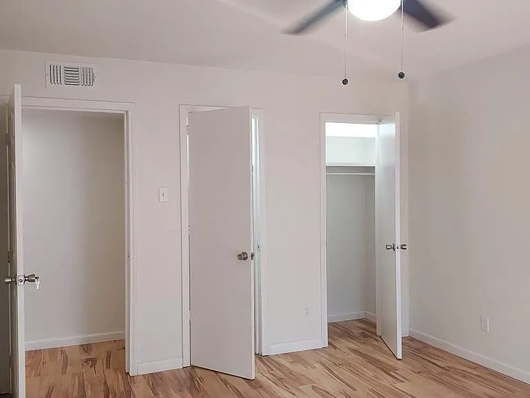 11114 Valleydale Dr #B — Photo 16