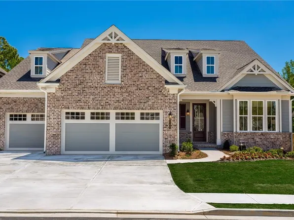 869 Salton Way, Hoschton, GA 30548