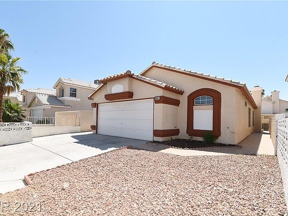 2nd image of 5951 Woodfield Dr