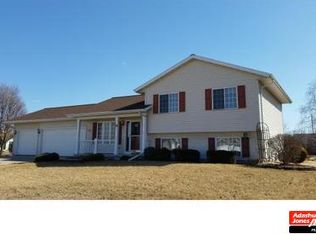 8 Pennycress Ct, Fond Du Lac, WI 54935