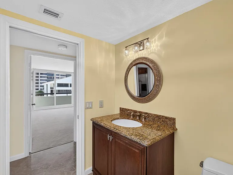 4000 N Ocean Dr #403 — Photo 25