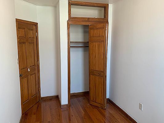 2nd image of 68 15th St #2B