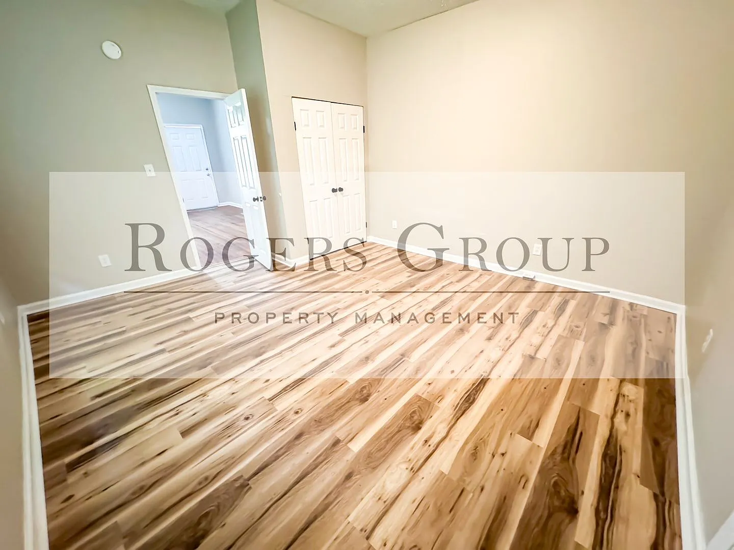 3 bed, 1.0 bath, 1131 sqft, $825 — Photo 3