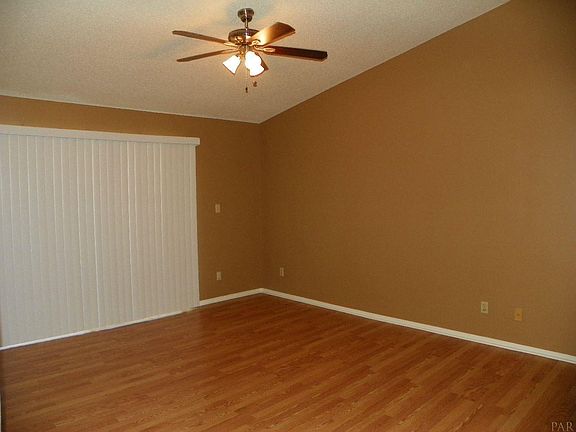 3rd image of 2299 Scenic Hwy APT I6