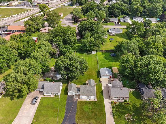 5th image of 608 Wayne Dr