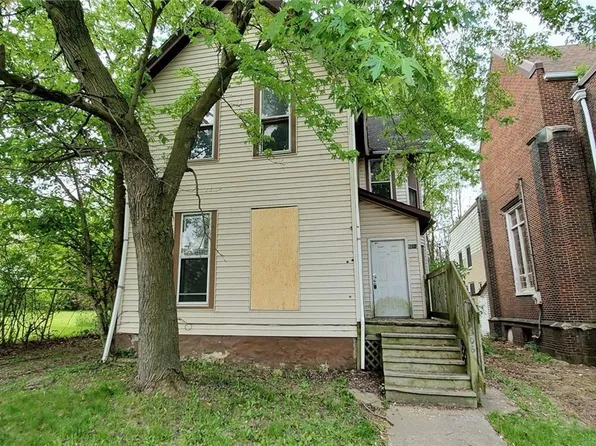 9206 Miles Ave, Cleveland, OH 44105