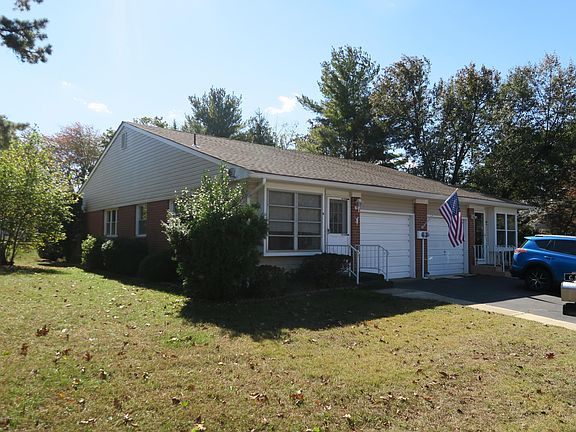 3rd image of 29 Hancock Drive #A