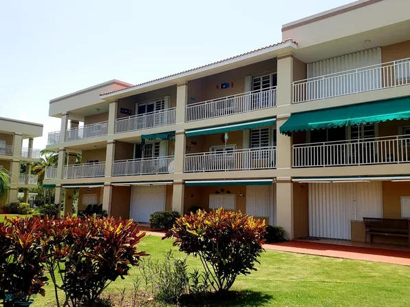 Ii Camino Las Picuas #3109, Rio Grande, PR 00745