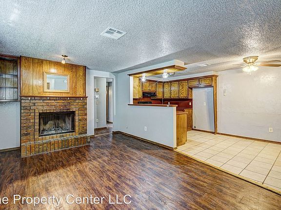 5th image of 943 SW 64th St