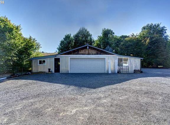 4th image of 10216 NE 13th Ave