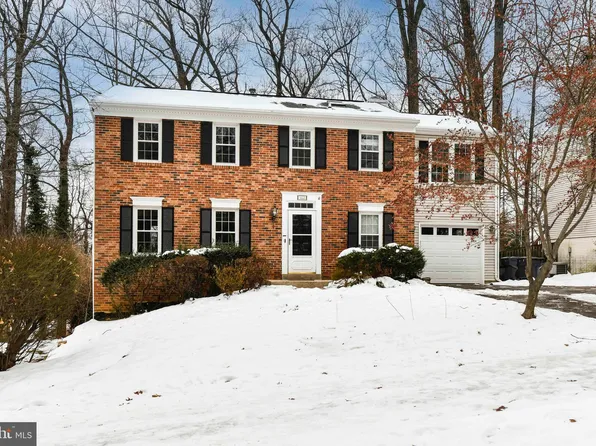 7605 Virginia Ln, Falls Church, VA 22043