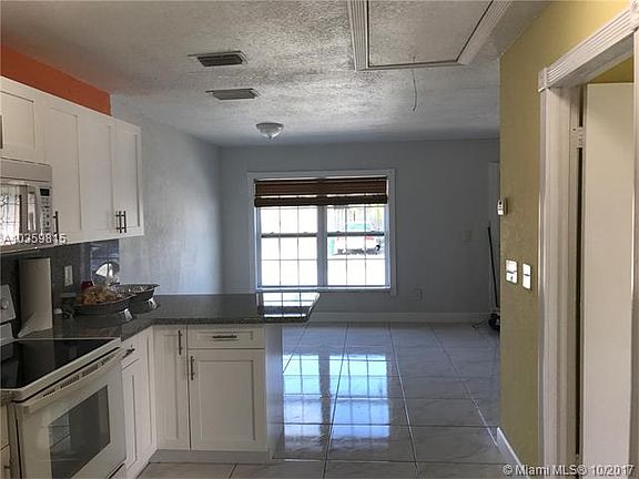 5th image of 19053 NW 45th Ave