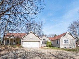 7460 Hashley Rd, Manchester, MI 48158