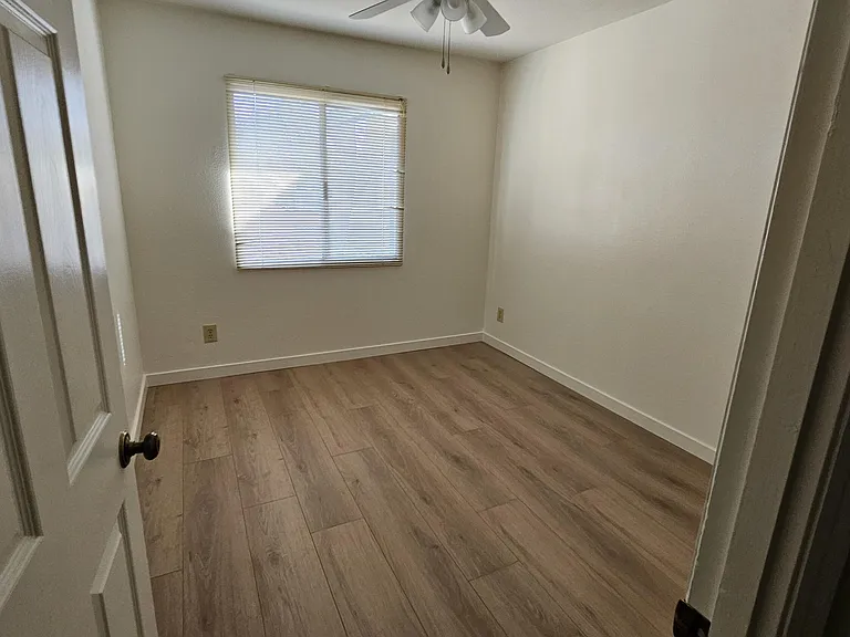 5012 E Presidio Rd — Photo 37