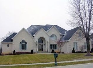 4688 Waters Edge Way, Greenwood, IN