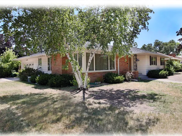 4548 Abbott Ave N, Robbinsdale, MN 55422