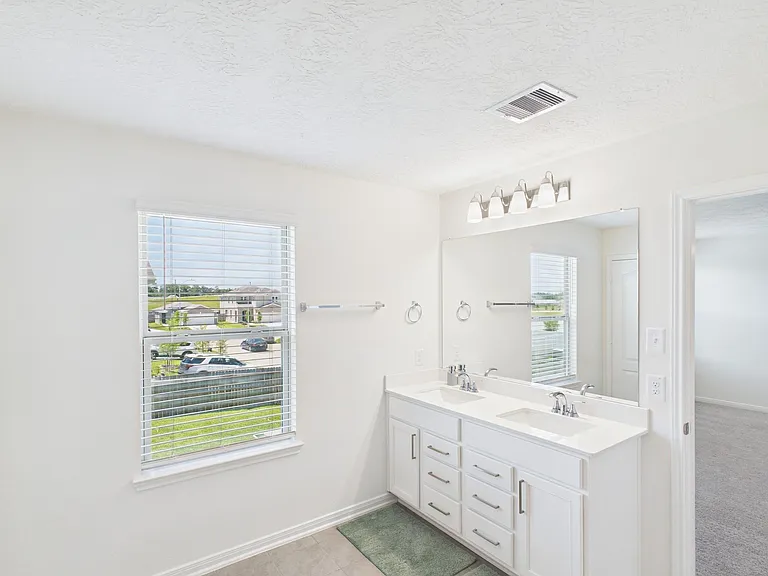15643 Fellswood Dr — Photo 25