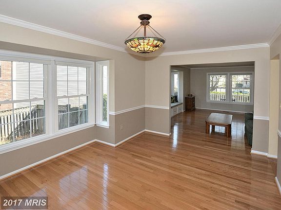 4th image of 4402 Woods Edge Ct