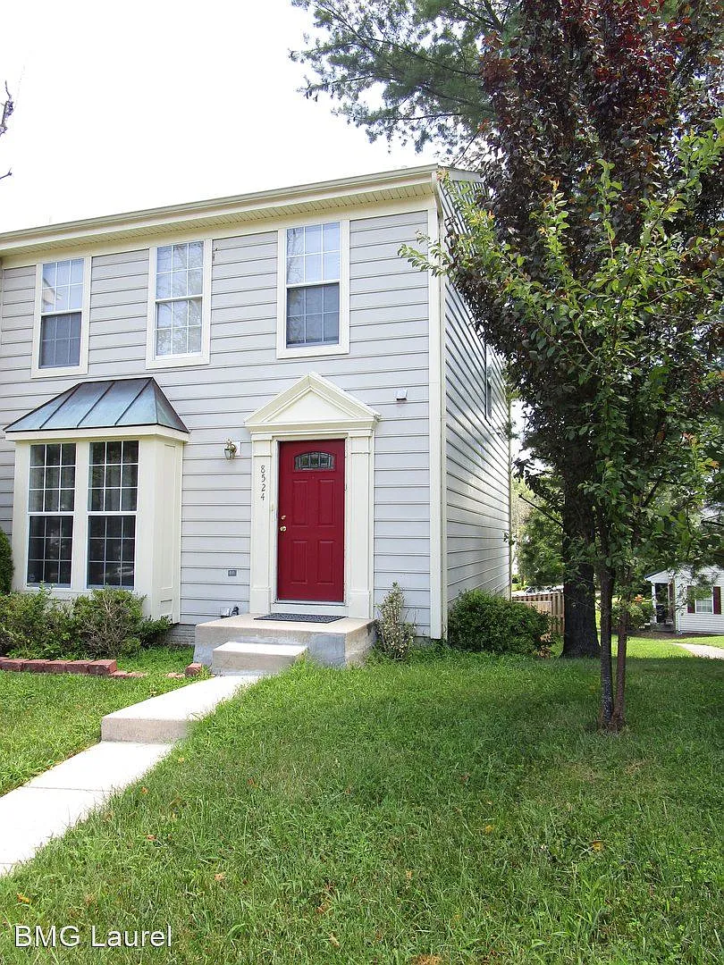 8524 Paragon Ct photo 1