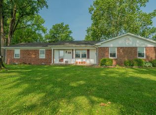 602 S Maple St, Galveston, IN 46932