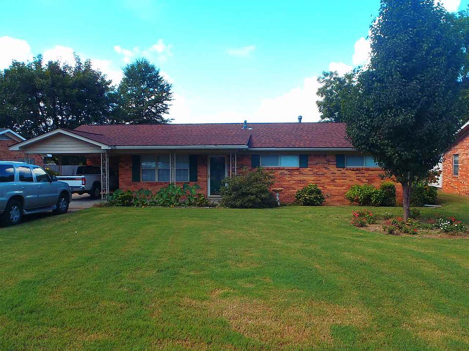 1st image of 1217 Graceland Dr