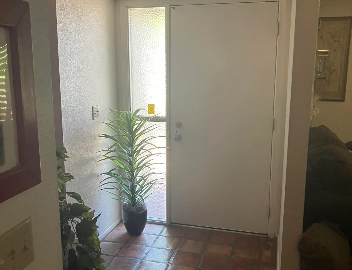 2 bed, 2.0 bath, 2087 sqft, $3,400 — Photo 4