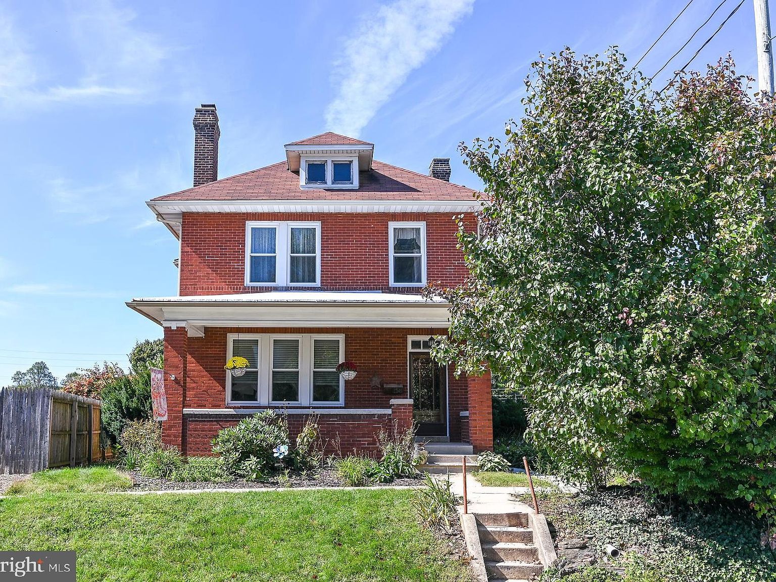 58 N Main St, Shrewsbury, PA 17361 Zillow
