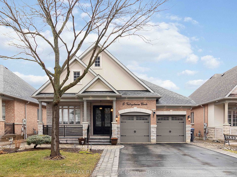 1st image of 15 Valleystream Cir