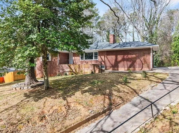 2763 Baker Ridge Dr NW, Atlanta, GA 30318