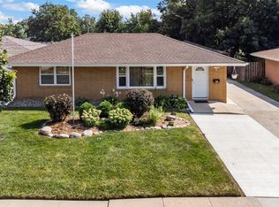 1824 Hillside St, West Des Moines, IA 50265