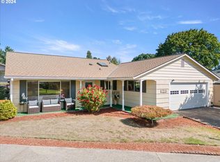 12030 SW Queen Elizabeth St, King City, OR