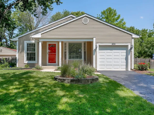 429 Bayview Ave, Naperville, IL 60565