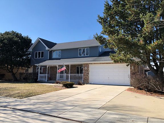 3rd image of 17320 Queen Mary Ln