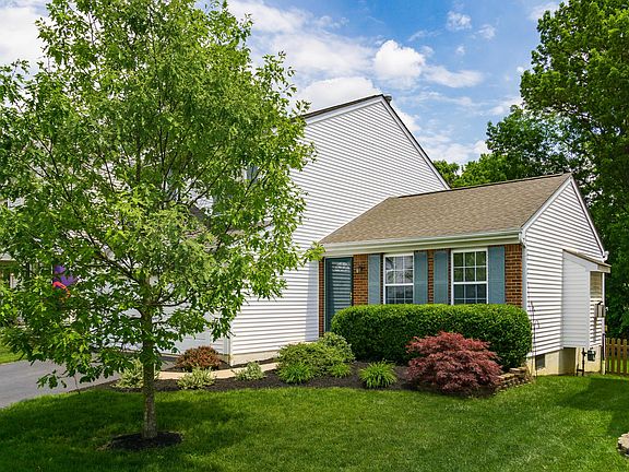 2nd image of 1153 Pebble Brook Dr
